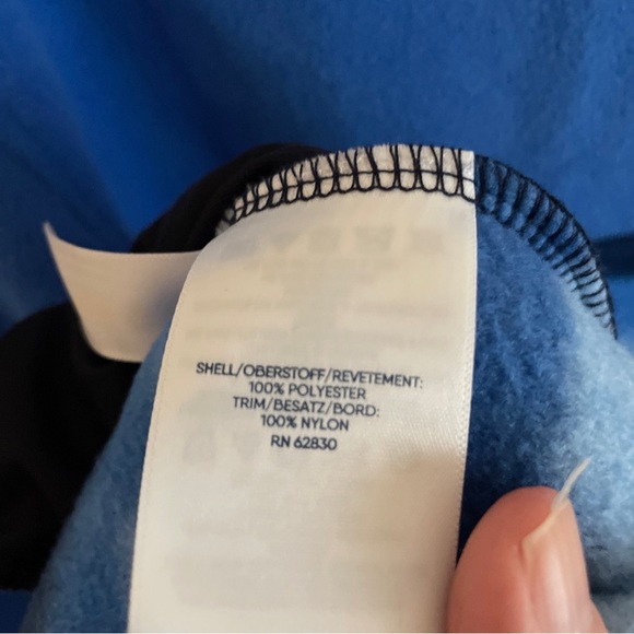 NWT Lands End Mens Heritage Fleece Snap Neck Pullover M Blue Navy Mountain Ombre - Picture 7 of 7